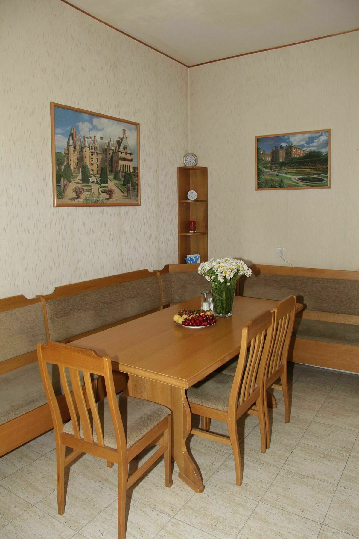 Rafael Hostel Yerevan Bagian luar foto